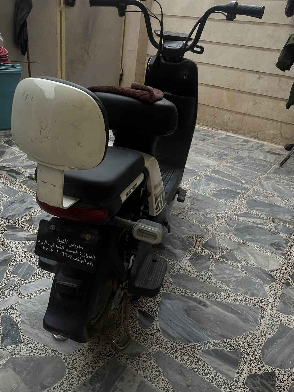 السلام عليكم دراجه شحن نضيفه بطاريات جيده عقل جيد ناقصه بس ملف تبديل تايرات جيده تجي بيه سويج وبصمتين السعر 150وبيه مجال قليل اي استفسار اتصل على ***********موجود فيس وتساب
