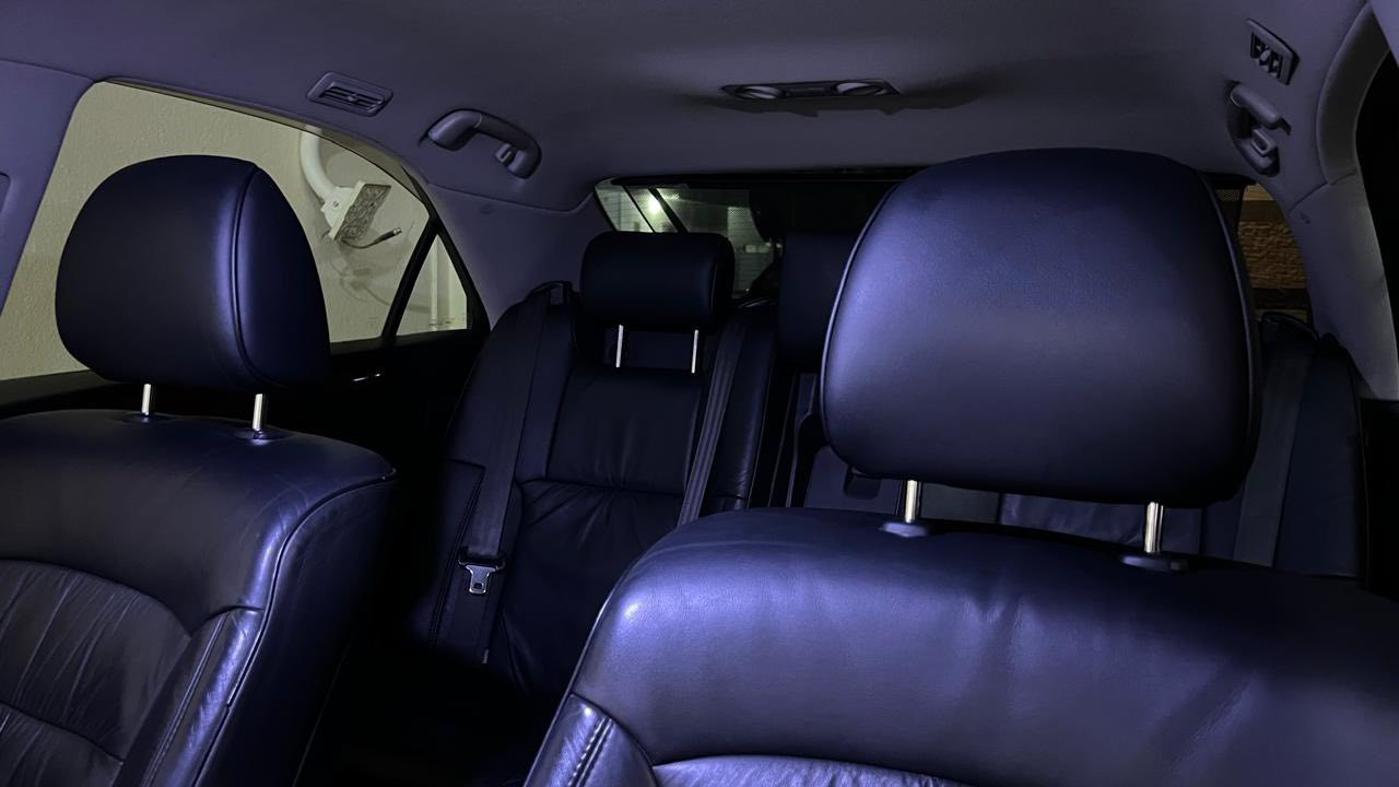 ادوات ادوات کراون شاهینە بل پاکەت 182 ماشیة110الف تایرات جدید بدون صبغ داخل اسود جلد هیتر 4دگم  سلاجە فول فول  بدون فتح  سعر 105 ورقە بیەمجال مکان کلار ***********
