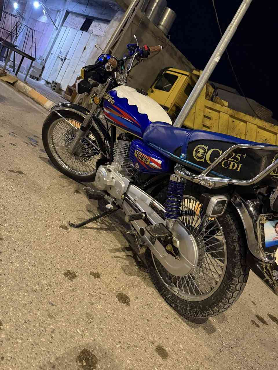 دراجه نامي برو تيربو هونزده 
مديل 25
جلولاء حي الوحده 
***********
