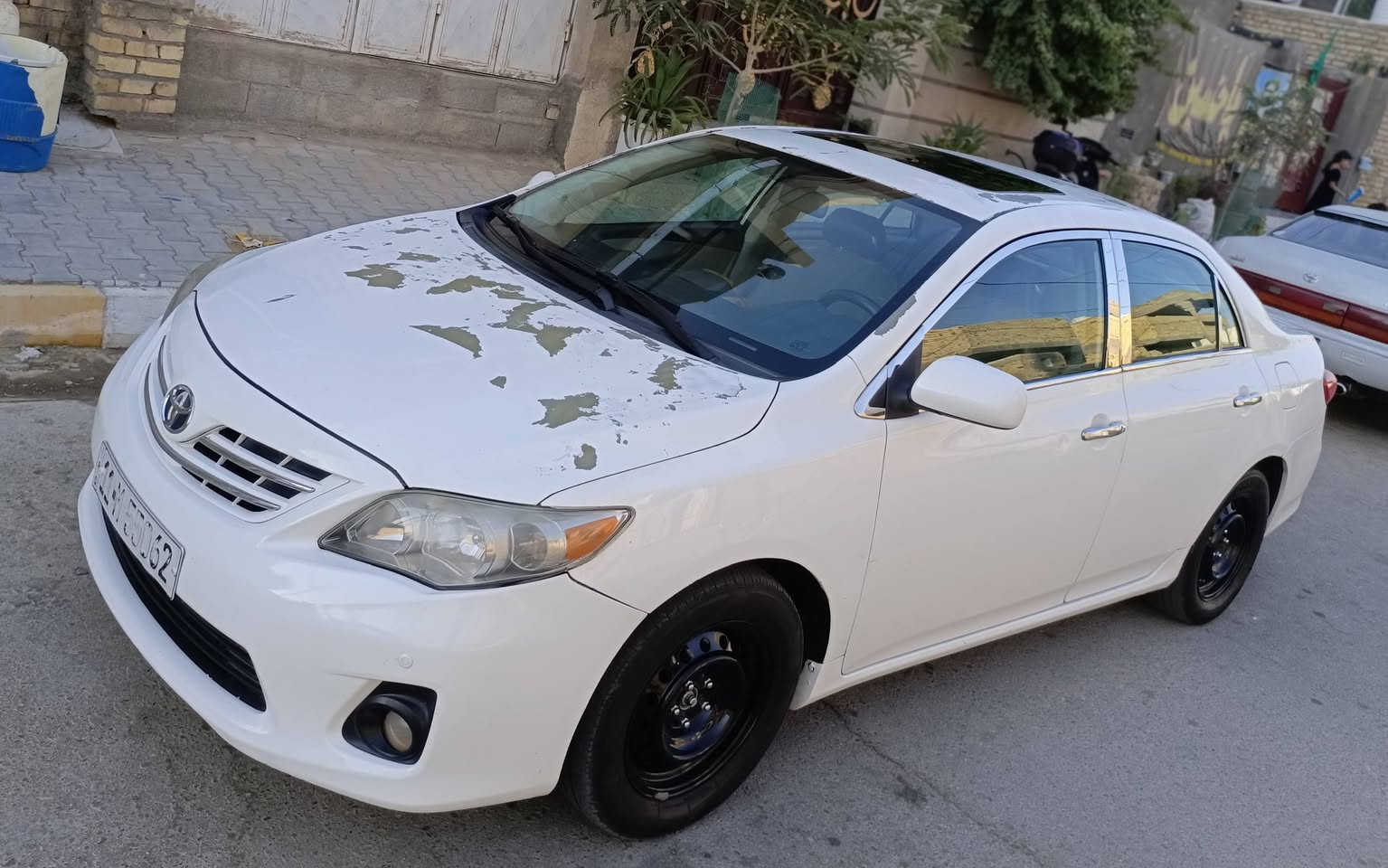 سلام عليكم سياره كورولا موديل السياره 2013 وارد امريكا حادث جاملغ خلفي بدون دواخل بس صبغ باقي كفالة عامه من ضربة كص نقل جثه والوصولايات والصبغ رقم بغداد مشروع وطني سنويه جديده رقم جديد تحويل مباشر بلسم السياره جاهزة من كلشي مكان سياره واسط السياره بيه تكشير صبغ بس مكينه ولكير مكفولات تبريد شغال السياره اي نقص مابيه حداديه خلفي امامي جديده تخم تاير جديد سعر السياره 115 بيه مجال حك جيه رقم موبايل صاحب سيارة موجود بلنشر 
***********
