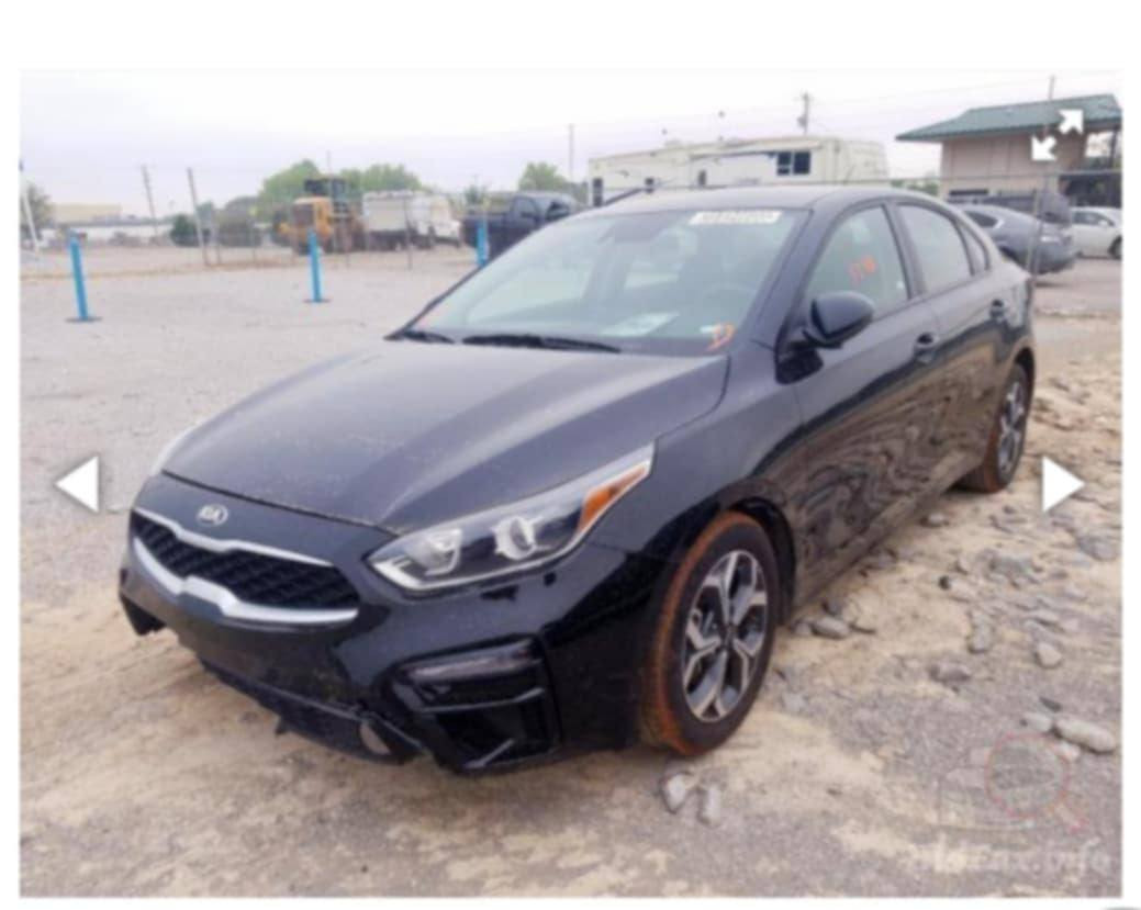 سلام عليكم.                                                                              كيا فورتي موديل ٢٠١٩ وارد امريكي  حادثه موضح بالصوره
سياره بدون ايرباك بدون صبغ                                            

شاشة جبيرة و كامرة بلاد

ردار تحديد مسار و مانع تصادم

كروز سرعة 

باتري جديد

مكينة ٢٠٠٠ دوش 

كيرها ايتي 
سياره عليها منظومه غاز
سيارة خير من الله 

مكانها بغداد المدائن

سعرها 130
 
***********

