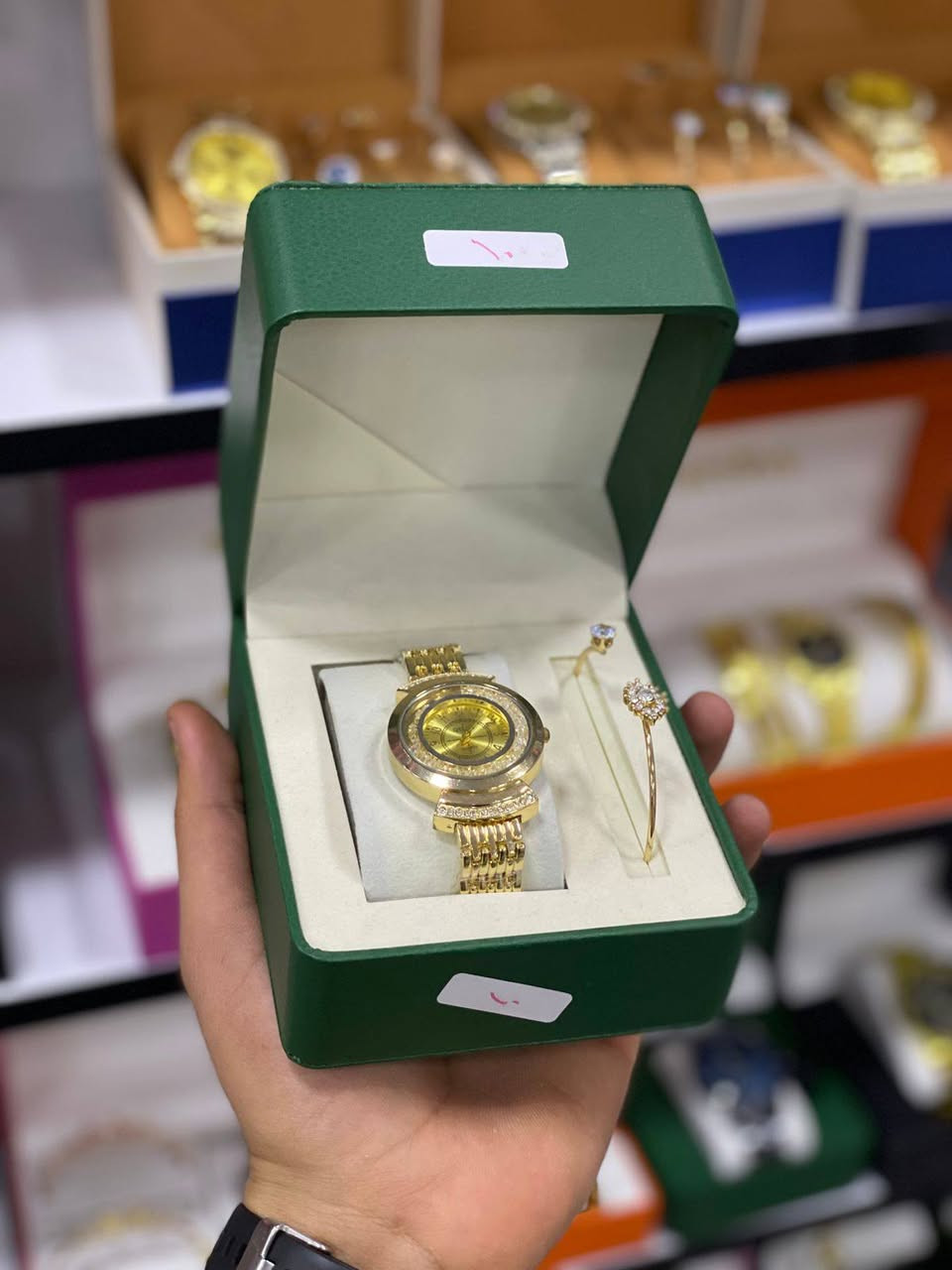 بيت الورد
ساعات نسائي مختلف الموديلات اقلب لصوره
توجد خدمه توصيل داخل النعمانيه وخارج وجميع محافظات


**إذا كنت صاحب هذا الإعلان وتريد حذفه لأي سبب، رجاءا أرسل رسالة إلى الدعم الفني**