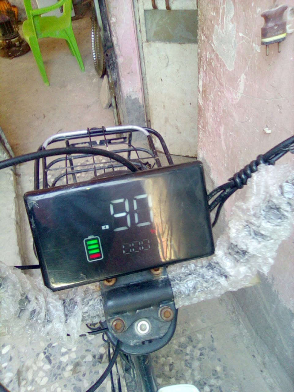 رمضان مبارك على الجميع يارب 
دراجة شحن 
بسعر مناسب جدن
 بطارية تعبانة 
تايرات جدد 
كهربائيات كلها شغالة 
بصمة تشغيل عن بعد انضار عن السرقة 

العنوان كربلاء المقدسة كنطرة السلام 
للستفسار مراسلة Kazem Al Khafaji


**إذا كنت صاحب هذا الإعلان وتريد حذفه لأي سبب، رجاءا أرسل رسالة إلى الدعم الفني**