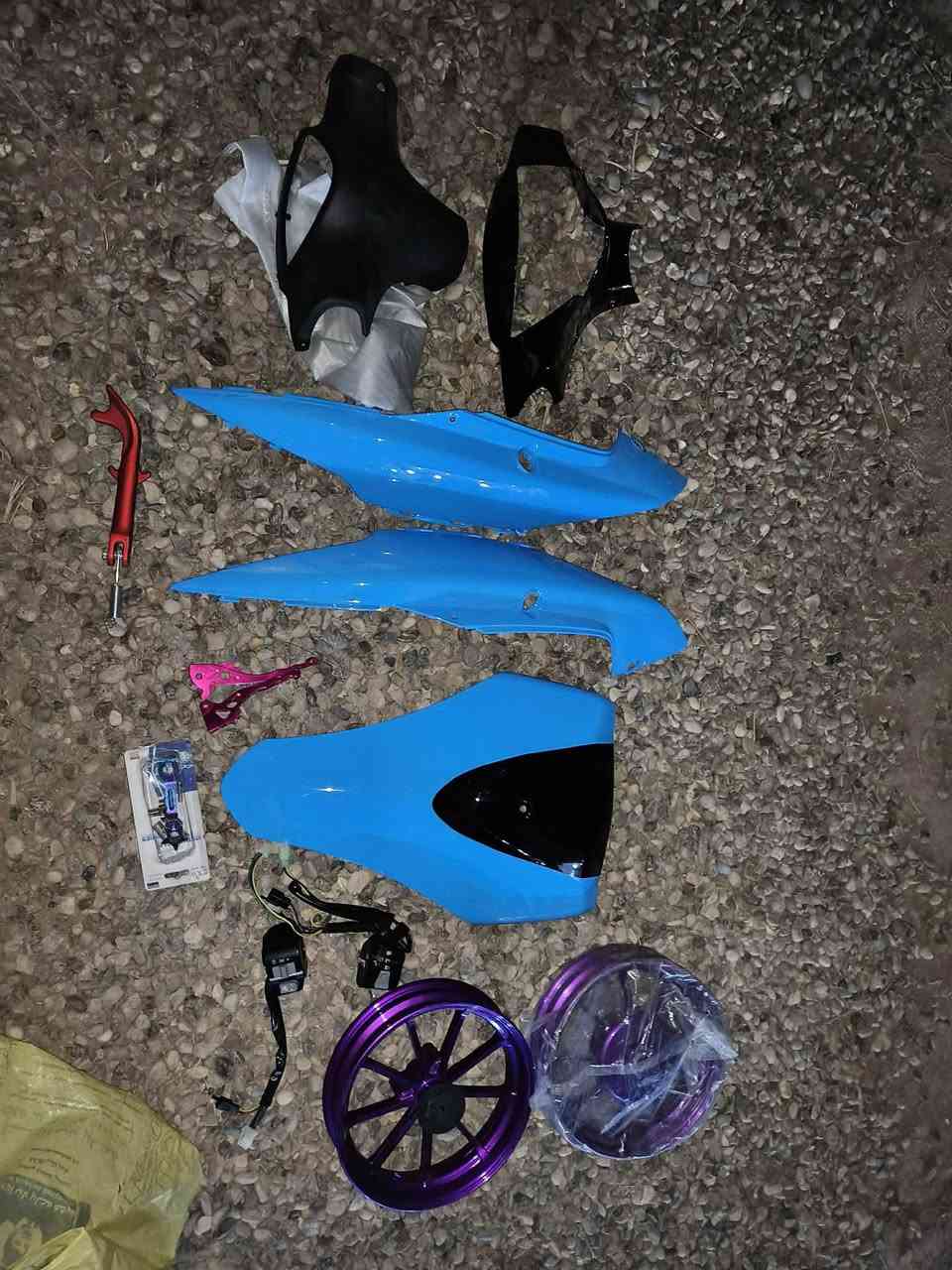 سلام عليكم ورحمه الله وبركاته غراض ماكس عدله للبيع سعر مناسب كلمن وسعره


**إذا كنت صاحب هذا الإعلان وتريد حذفه لأي سبب، رجاءا أرسل رسالة إلى الدعم الفني**