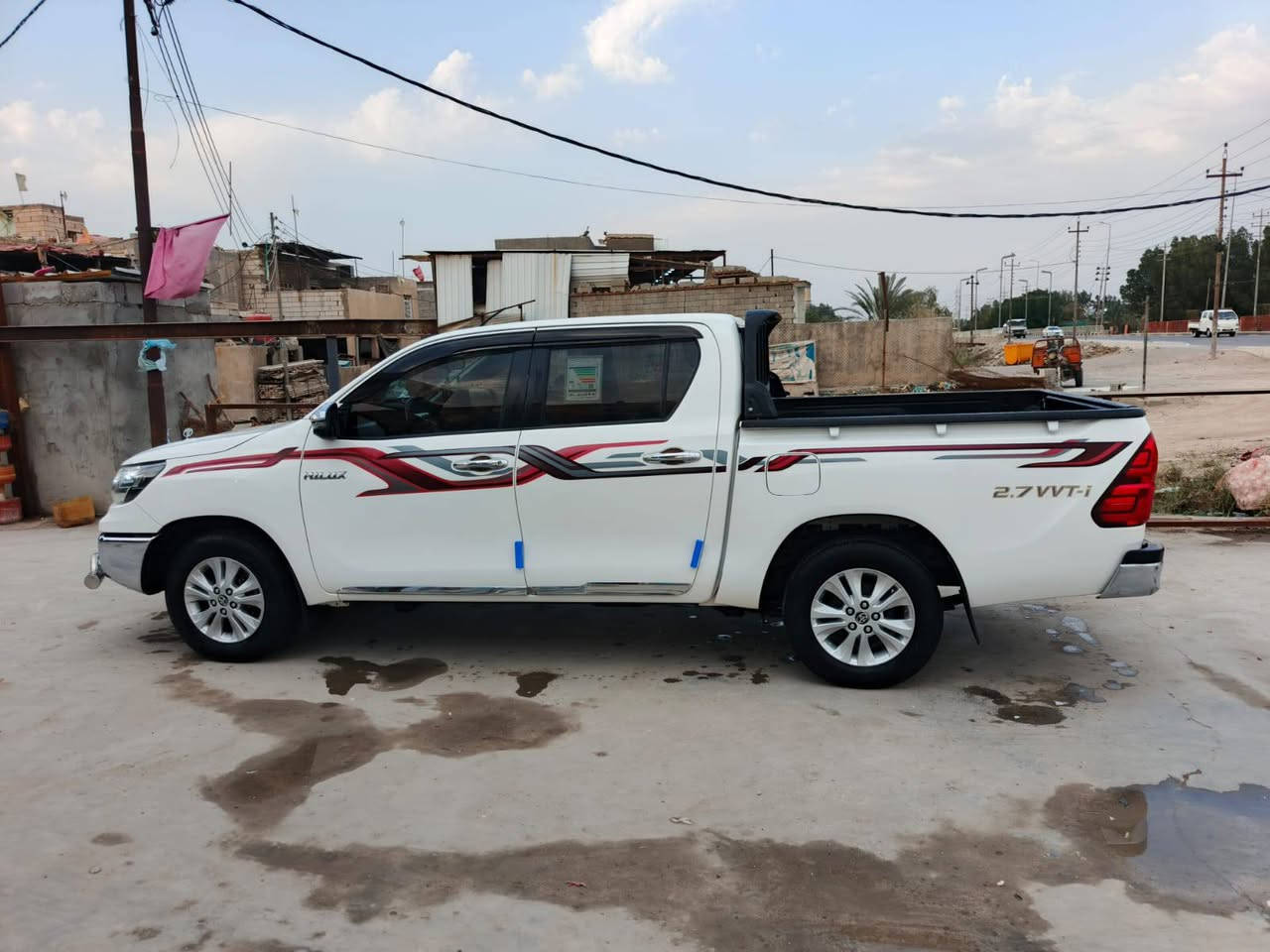 سلام عليكم خوان سياره بيكم مديل 21سياره كفاله ماعده طخات قليله سنويته توه نتهت وسعر. 260.   ***********
