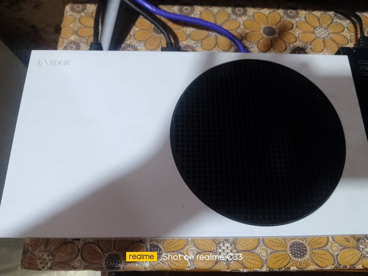 العنوان: إكس بوكس سيريس أس (Xbox Series S) بحالة الوكالة + يدتين أصليات وبطارية
الوصف:
الجهاز أخو الجديد، استخدام نظيف جداً، ما مفتوح ولا بيه أي عطل نهائياً والشاشات تفحص.
الميزات اللي تخليك تشتريه:
​وياه يدتين أصليات (سعر اليدة الإضافية بوحدها بالسوق مو رخيص).
​وياه بطارية شحن تخلصك من دوخة بطاريات القلم.
​كامل وايراته الأصلية.
​السعر: 350 ألف قفل (الرجاء الشراي يراسلني، والجهاز يستاهل كل دينار وبحالة الوكالة).
العنوان. بصره كرمه علي


**إذا كنت صاحب هذا الإعلان وتريد حذفه لأي سبب، رجاءا أرسل رسالة إلى الدعم الفني**