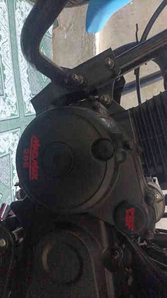 السلام عليكم دراجه دايون جديده موديل 26 مكينه 200 كتابه حمره اوراق سكنر اليوم طالعه بعده بدهن الشركه الاستفسار ***********
