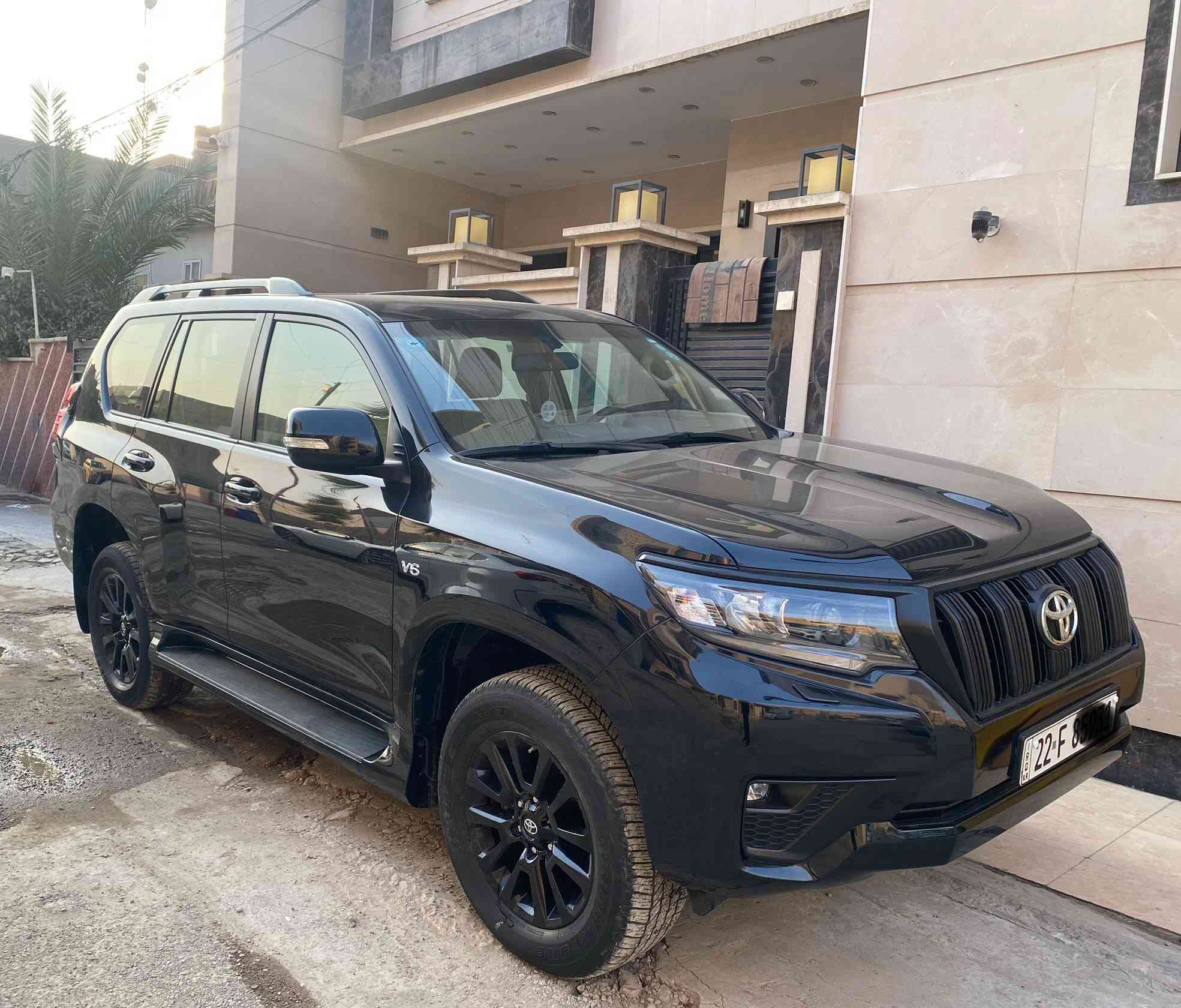 السلام عليكم
برادو  TXS موديل 2023 ضمان شركة SAS ماشية 58,000 مكفولة كفالة عامة رقم اربيل 
للاستفسار:- ***********
العنوان :- بغداد - الرصافة
