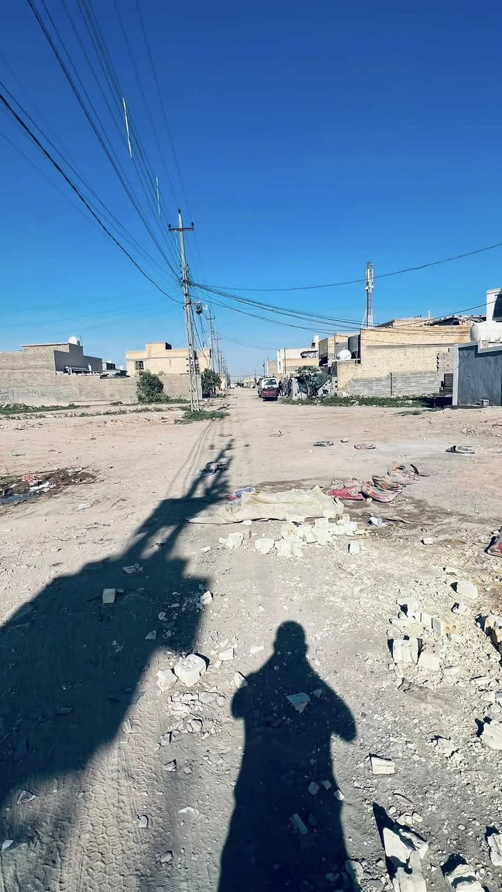 قطعه ارض للبيع المساحه100 م عقد 117 زراعي العنوان بغداد الزعفرانيه نهاية اربع شواره  كراره النفطيه يسموها فرع12 السعر29 وبيها مجال بسيط 
***********
