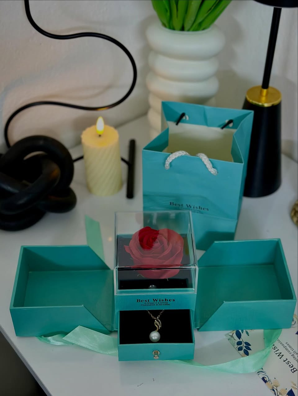 بوكسات الهدايا المتوفرة ☺️🤍💕
#هدايا #هدايارجاليه #هدايا_عيد_الأم #هدايا_عيد_الحب❤️ #هدايا_نسائية


**إذا كنت صاحب هذا الإعلان وتريد حذفه لأي سبب، رجاءا أرسل رسالة إلى الدعم الفني**