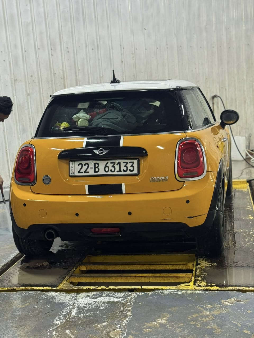 السلام عليكم ورحة الله وبراكاته من رخصة الجميع
الحلال للبيع ميني كوبر ٢٠١٦ اصل لون اصفر قمارة ابيض تعتبر تو كلر السياره كلش حلوه ونضيفة جداً السياره وارد بدون حادث فقط الدعامية  ايرباك كله سليم كير محرك كله مكفول ماعده بيه بارد بالباب وجاملغ الصدر البقية من الدعامية للدعامية كفالة السياره كلش حلوه بالحقيقة وبالصور حجم المكينة 1600 تون بور تيربو يعني طيارة تبريد تدفئة كله شغال المواصفات… بنوراما .. تدفئة كشنات .. كشنات جلد .. بصمة.. حساسات .. تو كلر .. لايتات عدسات وكالة.. اشاير ترحيب .. داخل اسود.. مري شفط .. اشاير جانبية.. داخل جميع الالوان الي بالك والي تعجبك حدادية صدر كله جديد امامي مشط ستيرن جديد خلفي دسكات جديده اليوم بدلت امامي خلفي تايرات جديدة يعني تاخذه بس تشغل وتطلع …. سعر السياره. $115 وبيه مجال لطيبين علماً السياره نايمه بالبيت متطلع ونسئل من الله توفيق ورزق الجميع

الواتساب***********
الهاتف ***********

