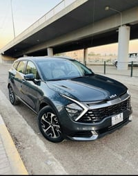 للبيع  او مراوس كيا سبورتج موديل 2023  هايبرد سعر 195$ بيه مجال بسيط  ...