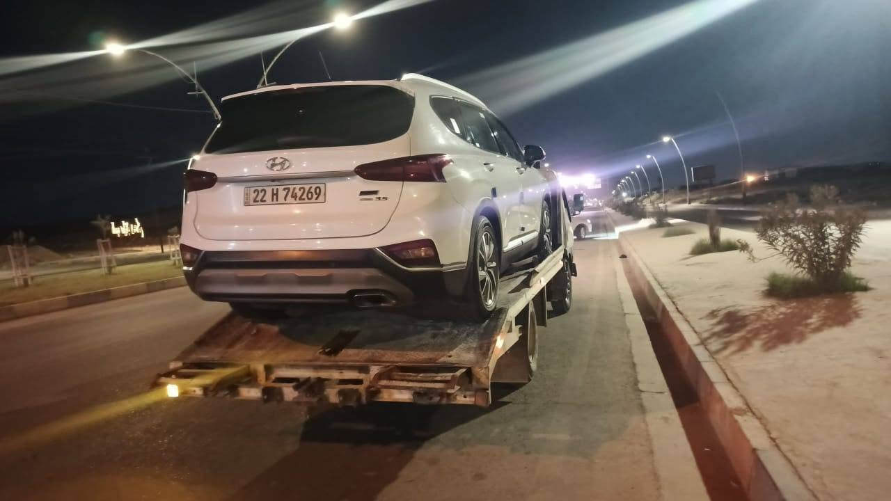 سلام عليكم كنتر بزون موديل95 وايرمنيه كلها جديده محرك 108 بدي ثابت طول 5 متر  كرين طين ونص 2سلايت سنويه 2028شرط التحويل المكان الموصل
***********
***********
