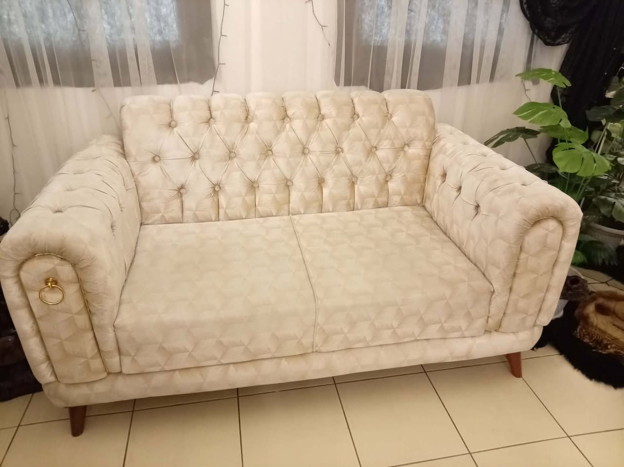 تخم ١٠ مقاعد بدون ضرر السعر ٣٢٥


**إذا كنت صاحب هذا الإعلان وتريد حذفه لأي سبب، رجاءا أرسل رسالة إلى الدعم الفني**