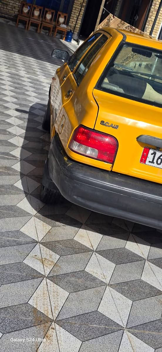 السلام عليكم للبيع موديل ٢١ رقم قادسيه دولي مصفره هيئه وغرامات سنويه لل٢٨ بأسم ابن عمي بيهه جاملغ وبنيد  وبارد بجاملغ الخلفي بدون دواخل  السعر  ٤٥ وبيهه مجال قليل مكاني ديوانيه  لاستفسار ***********
