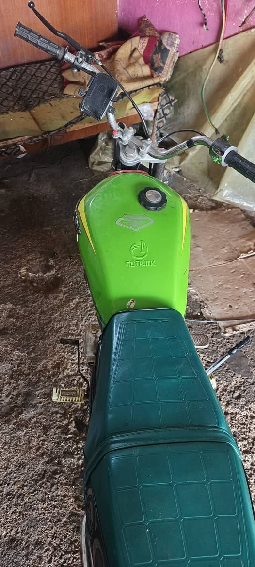 سلام عليكم دراجه يراني خمسه كير
لا تدخين ولا تبخير رايده مراوس ببلي 4مهكر موجود خاص


**إذا كنت صاحب هذا الإعلان وتريد حذفه لأي سبب، رجاءا أرسل رسالة إلى الدعم الفني**