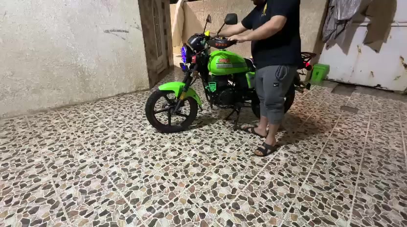 دايوان للبيع مديل 2022 اوراق اصولي العنوان الكوت السعر 1350 الدراجه خير من الله


**إذا كنت صاحب هذا الإعلان وتريد حذفه لأي سبب، رجاءا أرسل رسالة إلى الدعم الفني**