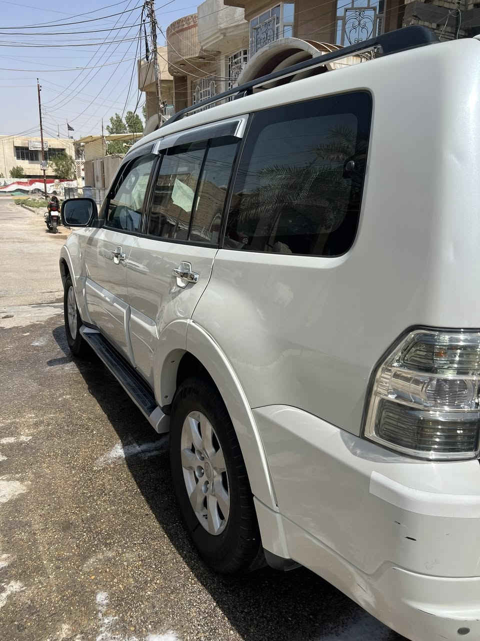 السلام عليكم باجيرو حبتور 2010 بيها جاملغ امامي ايمن رش فقط وبيها الدعاميات مصبوغات مكينة مفتوحه كازكيت فقط مكفولة من التنقيص و التبخير تبريد ثلج بسمي شرط التحويل السعر 142 وبيها مجال 

***********
