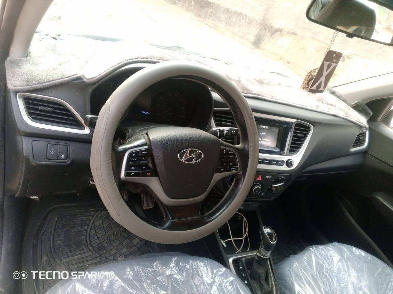 السلام عليكم اكسنت موديل 2019 سياره جديده
نضيفه مكفوله بيه جاملغ وبنيد السعر 103لمكان بغداد رقم لهاتف ***********
