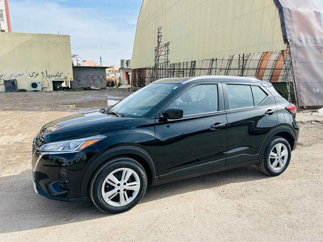 السلام عليكم 
للبيع سيارة نيسان كيكز 
موديل 2024
مواصفات S
ماشية 13 M
ضرر جاملغ امامي صبغ صفحة نفر 
شبر باب نفر صبغ 
سيارة جاهزة بدون مصرف 
استفسار 
*********** اكر, نينوى
