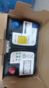 وصل باتري اصلي فارتا بيم مارسدس المكان البياع او توصيل 07753473881