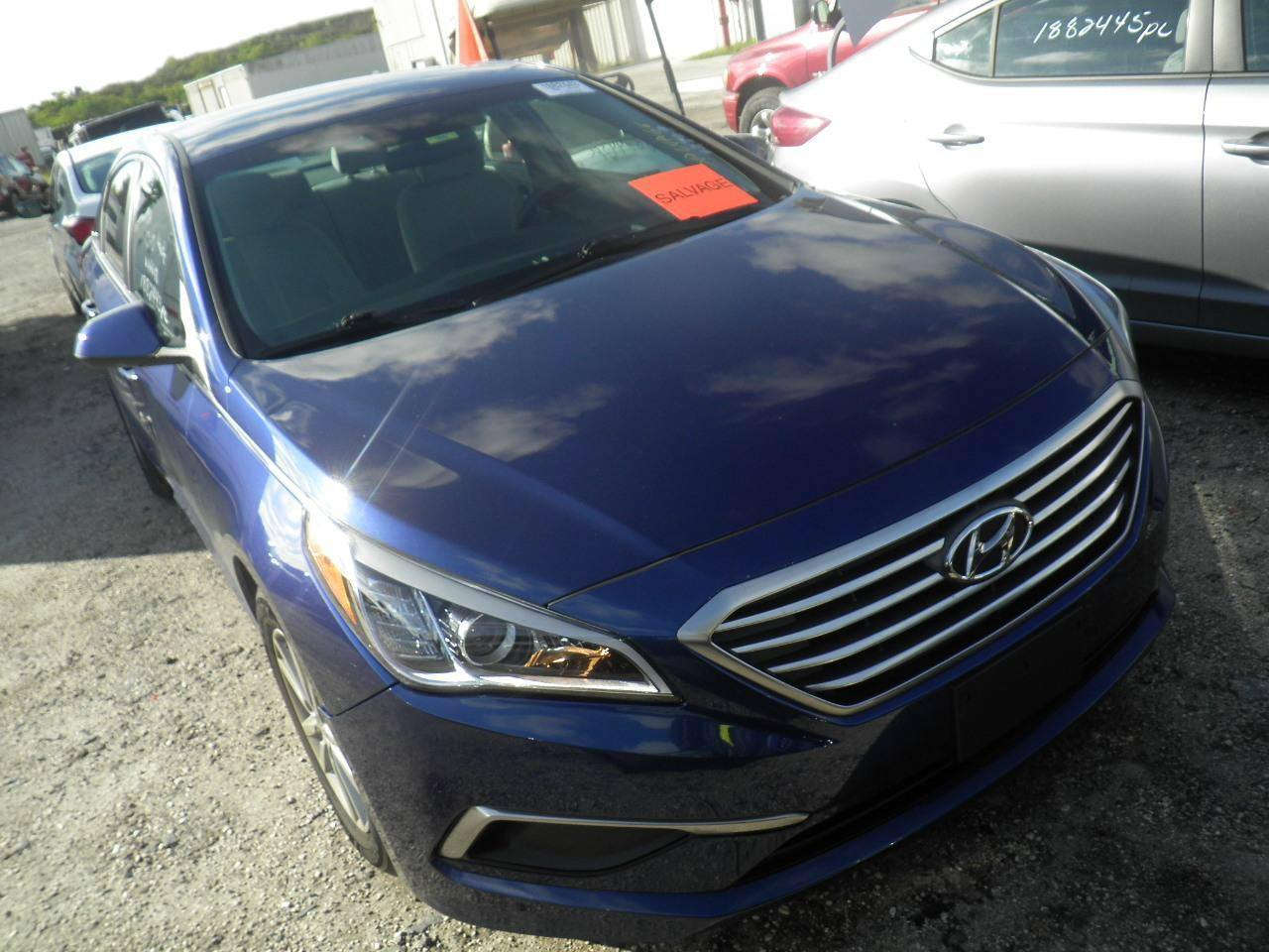 من رخصه الادمن سوناتا موديل 2017 وارد امريكي حادثه الجاملغ الخلفي جهه اليسار مصبوغ  وجارد وبارد بالجاملغ الخلفي جهه اليمين كما موضح بالصور مع صور حادث امريكا السعر 117 للاتصال *********** مكانه كربلاء
