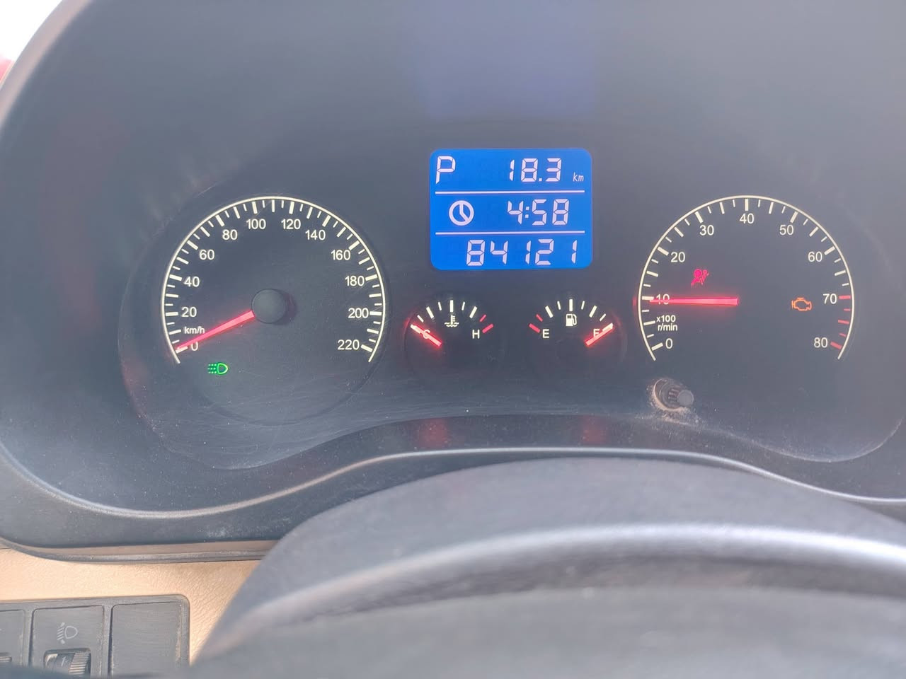 السلام عليكم
تيكو موديل 2014 
محرك 2000 ميكانيكي ماشية 84 الف 
الرقم الجديد ... واسط مثل ما واضح بالصور
 وبأسمي سنوية  جديدة لغاية 2031
السعر 72 ورقة وبيها مجال بسيط للشراي فقط مكان السيارة كوت الزهراء 
للتواصل الاتصال على الرقم 
***********
