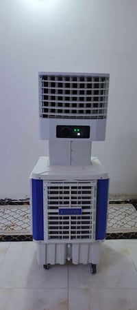 مبردة • مستخدمة ساعة • قرب جامعة ميسان