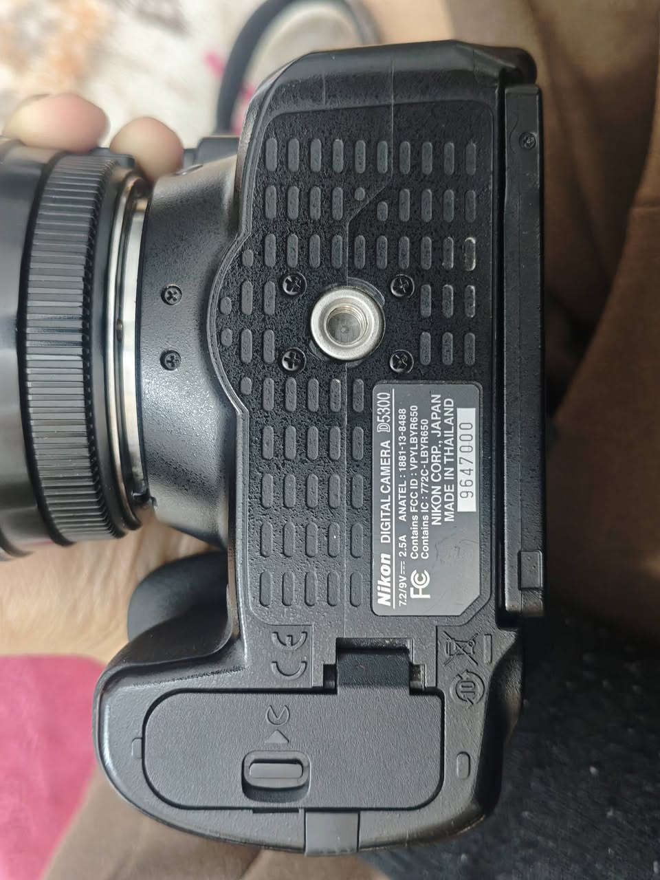 سلام عليكم
كامرة 

Nikon d5300 غنيه عن التعريف

نظيفة كلش استخدام 95% فقط  

كت كامل ملحقات

بطاريات العدد:2

شواحن:2

زومين الأساسي 18_55

عدسه رياضية 300_70 f4 سيكما 

الشتر مالتها : 24k

استخدام بسيط كلش 

تأتي مع حقيبة للكامرة وملحقاتها+ الكارتون المطابق الأصلي 

السعر خاص ❤️ 

مكان كربلاء متوفر توصيل للمحافظات 

للتفاوض تفضل خاص ❤️


**إذا كنت صاحب هذا الإعلان وتريد حذفه لأي سبب، رجاءا أرسل رسالة إلى الدعم الفني**