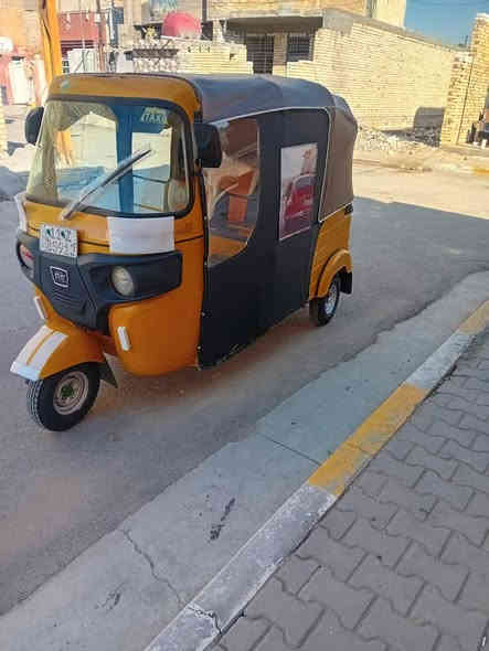 السلام عليكم تكتك للبيع موديل 2018 شهر 12 يوم 30 محسوبه ع 19 سنوية ورقم نكليزي تحويل ثاني يوم جاهزه سعر 5 وبيها مجال قليل عنوان بغداد الحسينية الراشديه مكلف بنشر اتصل ***********
