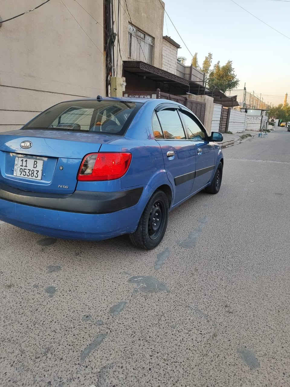 كيا ريو موديل 2007 مكينه 1600 كفاله عامه من الصبغ والضربه مكينه گير تبريد صدر تخم تاير سياره جاهزه بدون نقص بسمي هزه جديده السعر 73 بيها مجال بسيط للاستفسار الاتصال *********** بغداد حي الرساله الثانيه بغداد, العراق
