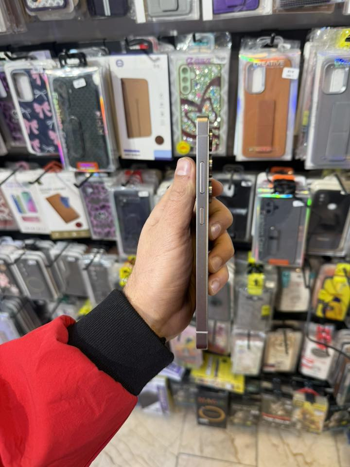 السلام عليكم
Samsung s25 ultra 256GB

نظافة ‎%‎

مستعمل شهر واحد

مكفول من التصليح ومن أي خلل

ضمان وكالة عين الفهد ضمان سنة

ملحقات كارتون وكيبل أصلي

السعر مليون و50

مكاني بغداد العامرية
***********
