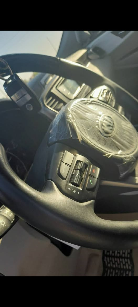 الصور تحجي مكفوله من الزلغ على ايد وحده من الزيرو السعر 255
وماشيه 19km شرط وين ما تريد افحص
اندر سورانتو بكل العراق اتحدى سورنتو بهيج نظافه

لل استفسار على الرقم :***********
