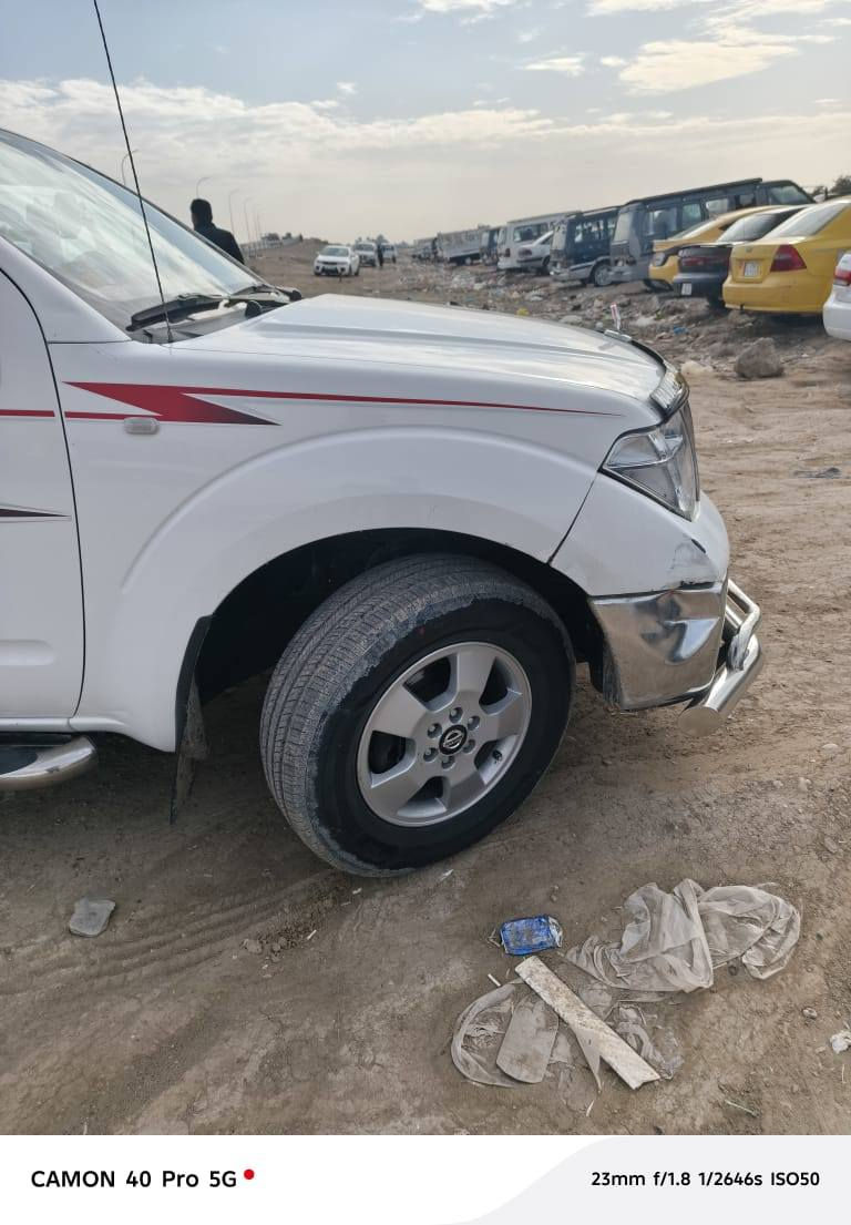 السلام عليكم نيسان نيفارا للبيع موديل 2013 رقم سليمانيه سياره باسمي سياره جاهزه من كلشي محرك لا تنقيص ولا تبخير تخم تاير كهربائيات كامله من كلشي عنوان بغداد ابو غريب 
السعر 120 وبي مجال غير متواجد على الفيس او اذا اكو مراوس بهايلوكس 
***********
***********
