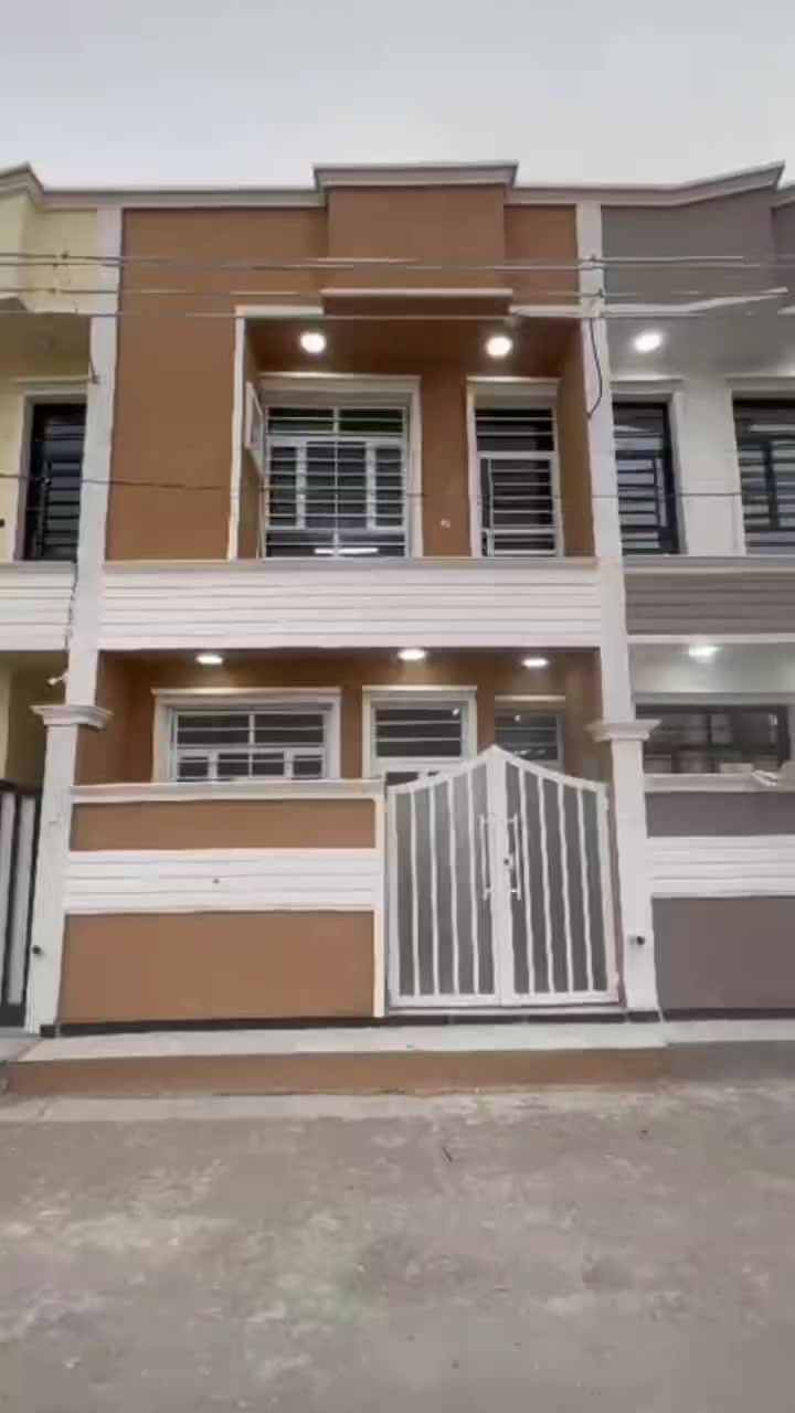 🎲مشتمل. للبيع

🎇 50متر 

🏨حديث بناء 2025

🌐زراعي اقرار محكمه

🌐 جاهز للسكن 

🎴الدوره زراعي قرب سوك. ابودشير 

🏨واجهه 5نزال 10

🏨 الطابق الارضي يحتوي عل استقبال و ومطبخ  وخدمات ومنور

🏨الطابق الثاني غرفتين  نوم. وحمام

🏨 بيتونه وسطح

🏨 عرض الشارع 10متر خدمات كامله مي  كهرباء تبليط ارصفه. انترنتت

الاستفسار مراسله الصفحه لطفآ وليس امرآ
***********
