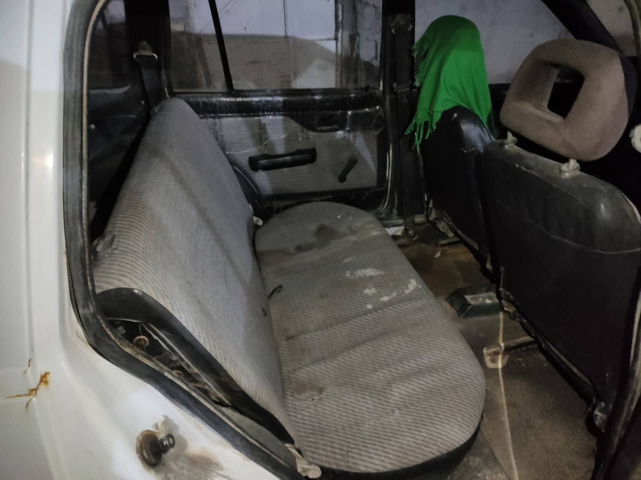 سلام عليكم اوبل كاديت
#مكينه وكير جدد
حداديه حلوه راعيه ماواصله 
دواخل حلوه باتري جديد #سعره 18
وبيها مجال رايد مراوس شعندك نزل
#مكاني #نجف حولي خلف ملعب النجف الدولي 
#رقم الهاتف ***********
