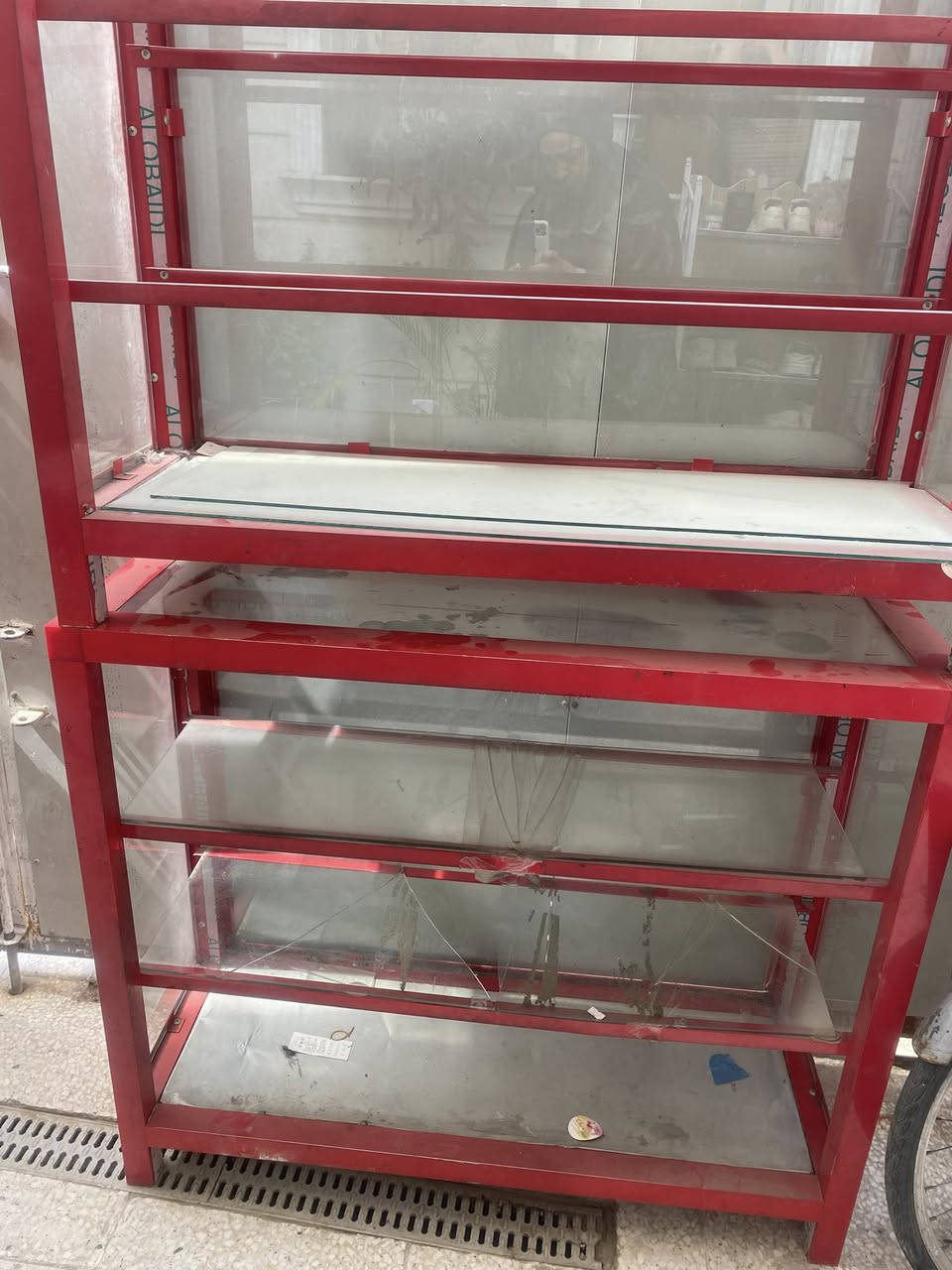 باترينات ٢
بالنقل تكسر مْـטּ الجام مثل ما واضح
قيم واخذ


**إذا كنت صاحب هذا الإعلان وتريد حذفه لأي سبب، رجاءا أرسل رسالة إلى الدعم الفني**