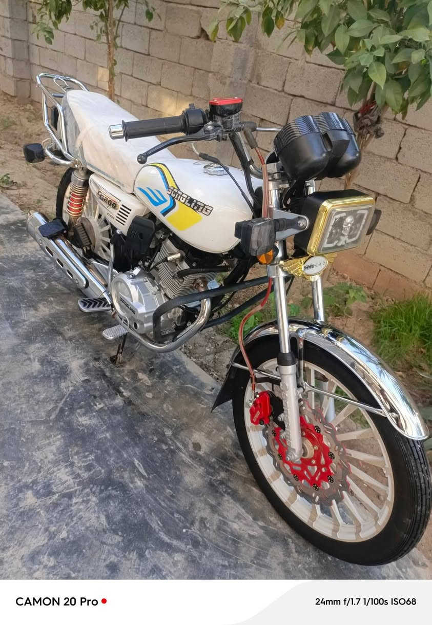 السلام عليكم سيفان للبيع موديل ٢٥ كفاله عامه السعر الاتصال على الرقم *********** مكاني بعقوبه جسر خرنابات 💙
