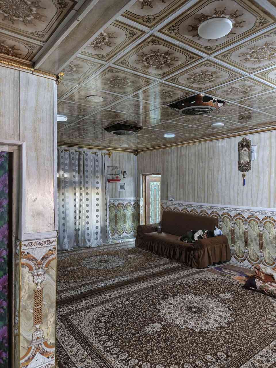 سلام عليكم أرض زراعيه 5دونم سند 25تحويل بل طابو بيه ثلاث ابيوت ماي اساله مي نهر متوفر مدرسه قريبه جداً قرب معمل أحلام الراشد تبعد عن الشارع حله اجبله 300متر السعر 165مليون أو بيه مجال للستفسار الاتصال ***********
