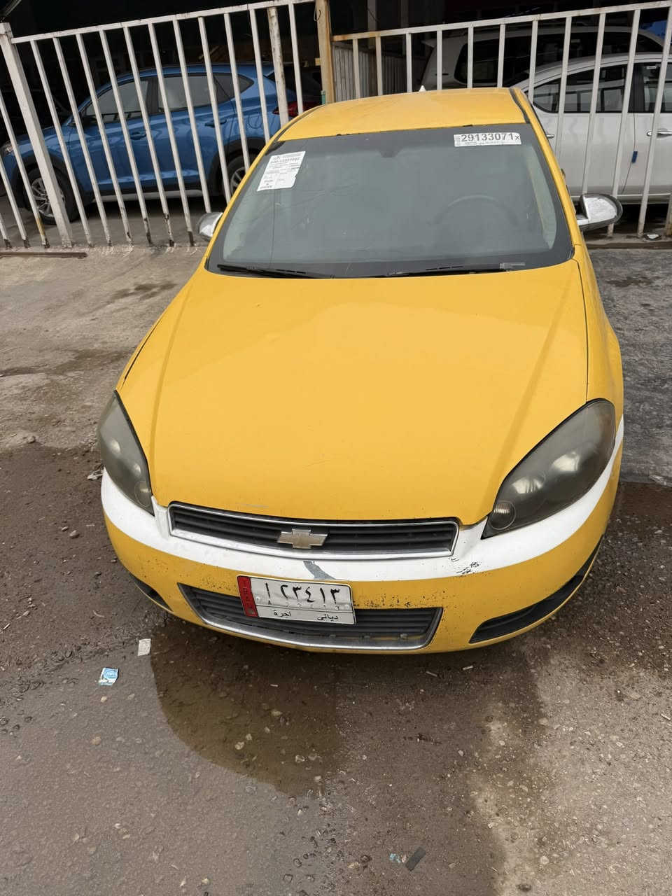 السلام عليكم للبيع شوفر امبالا وارد امريكي بيها جاملغ الخلفي بجم كبس السياره جاهزه كير محرك حداديه بيها فقط الباور ينضح دهن كهربائي كلها شغاله لات زنون شاشه ايباد رقم ديالى تحويل ثاني يوم اصفلح هيه وغرامات سعرها 55 ورقه ترهم قصد مقدمه 30 وبل شهر 3 فقط سكنت بغداد مكاني بغداد حي البنوك الأستفسار *********** موديل 2009
