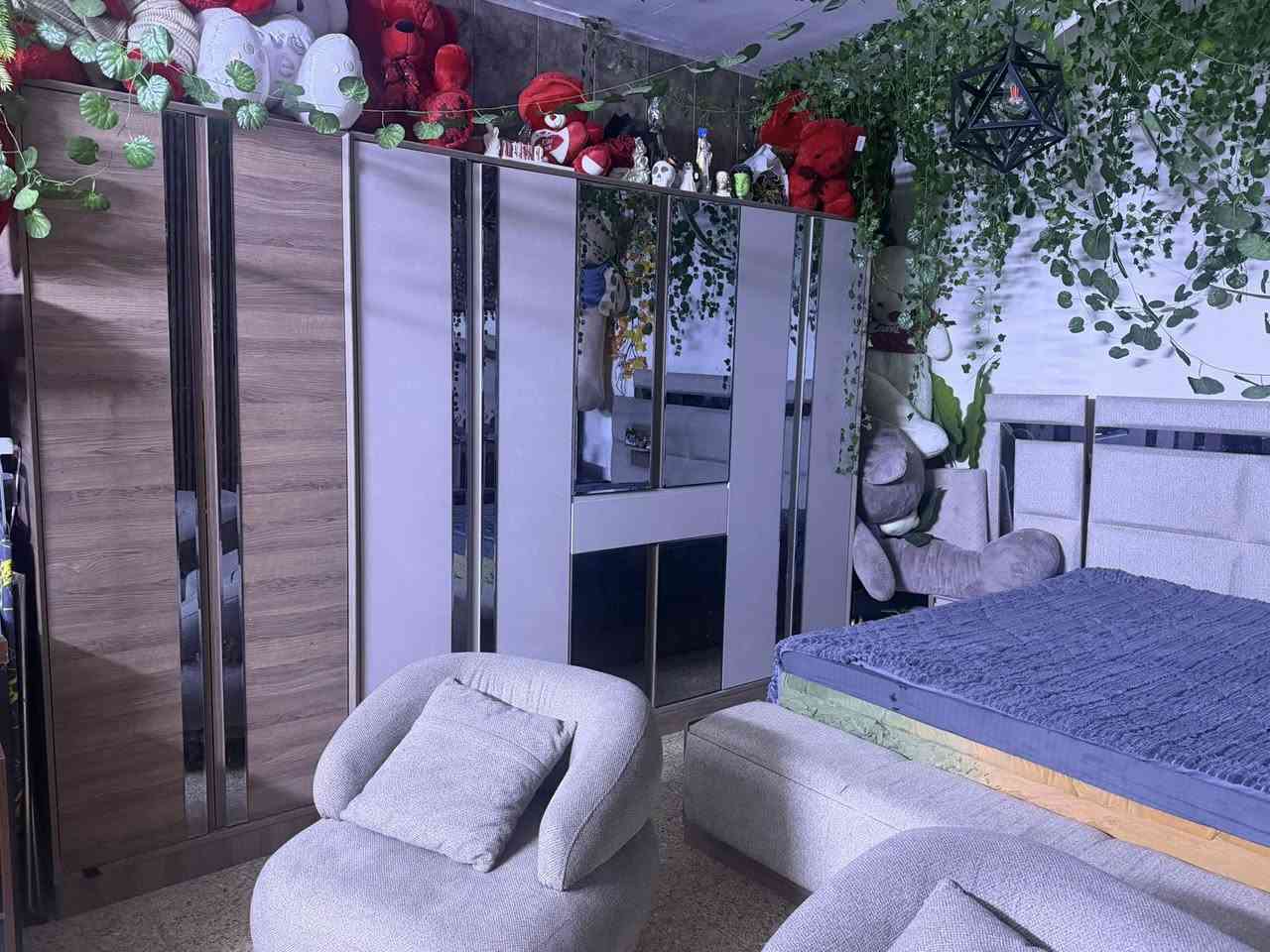 غراض للبيع جديده بيها مجال سيديه ثلاجه 700 مرجوحه 275 طبلات حده جبيره 4 اصغار 150 غرفه نوم تركيه قويه وثكيله مليون ونص مييز بلازمه 150 بايسكل جبالي تاير دبل حوض سمج مترتين ***********
