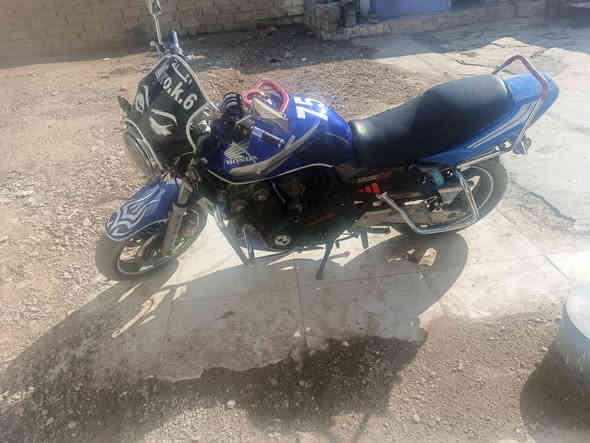 للبيع سبي فور جيل ثاني اوراق كامله ***********
