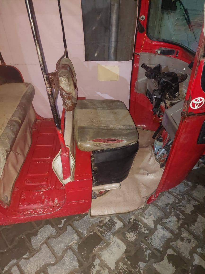 سلام عليكم تكتك باجاج مديل18 شوفت عينك الكشر وراقه كامله مليونين 750 بيها مجال بسيط/ ***********
