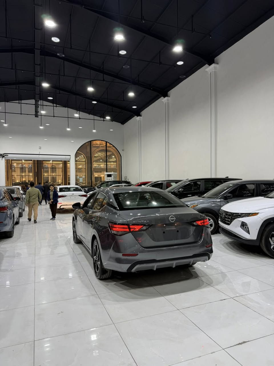 السلام عليكم 
للبيع نيسان سنترا نفطي 2025 SV
محرك 20
ماشي 19 الف ميل 
صبغ جاملغ و باب خلفي معا داخل هلال خلفي 
ارباك بس برده سستم باقي كلها بشرط
سياره بدون تعديل و تبديل 
سياره كلير أمريكي شرط 
سياره بدون رقم ترقيم شمالي فقط 
تكلفة رقم 12 ورقه 
ملاحظة صوار حادث موجوده في المنشور 

السعر 139 ورقه ومجال 
اي استفسار عن سيارة خاص مفتوح 
اخوكم ديار ابو عمر 
*********** واتساب 
***********
عنوان إربيل معارض السيارات شارع 100
