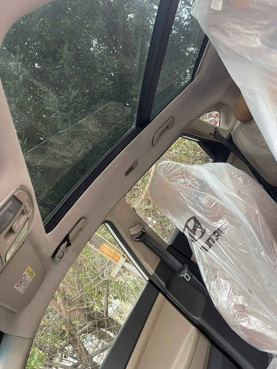 توسان خليجي مكينه 2000دوش مكفوله من صبغ وتبديل وفتح2018
ماشيه 92
سعر 178
فقط مكانين بارد 
***********
قرب جسر السنك بغداد
