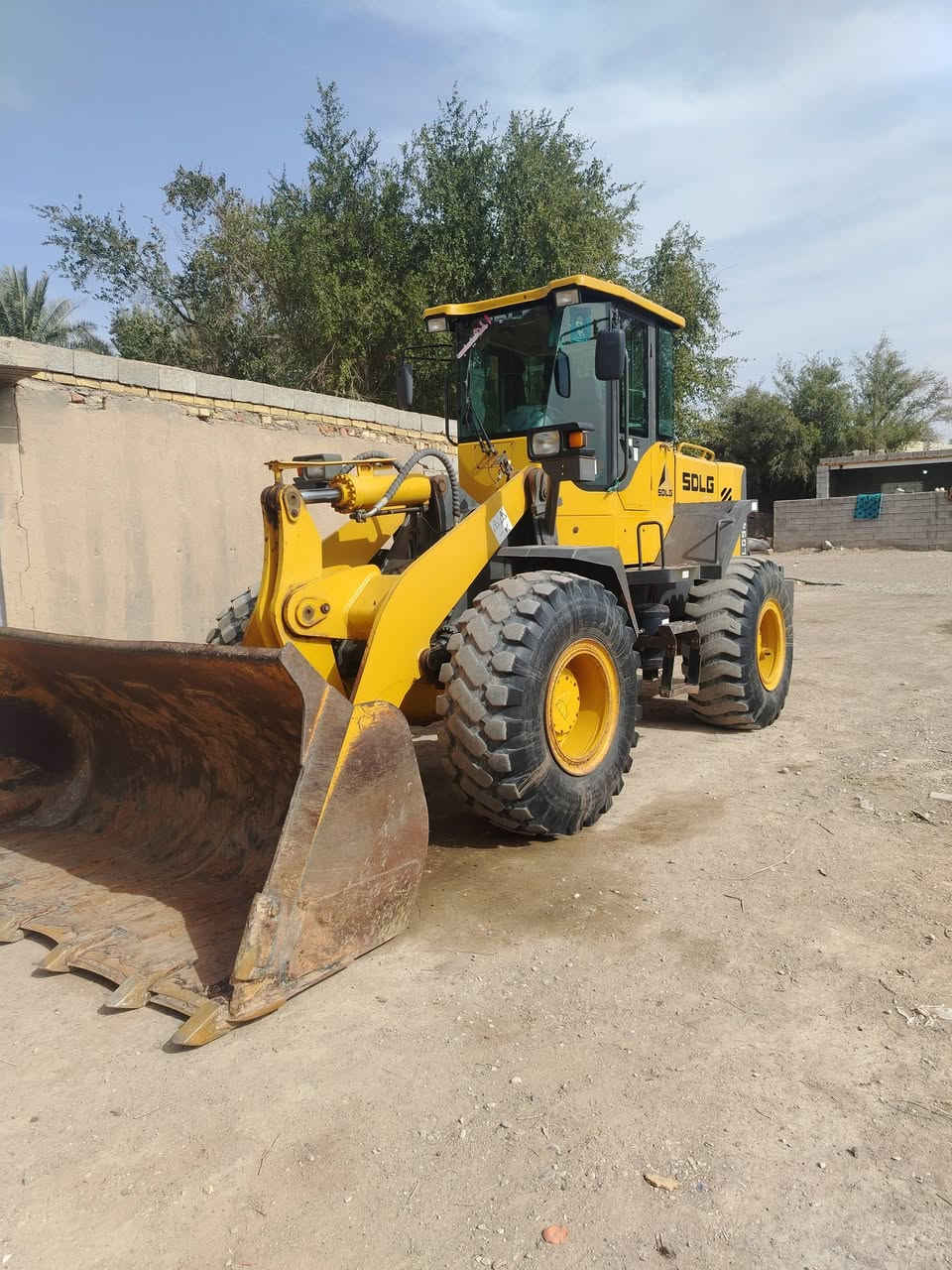 شفل البيع مديل ١٣ حجم ٤٦ مكفول كير مكينه رقم واسط مكن واسط مفرك قريبه ***********
