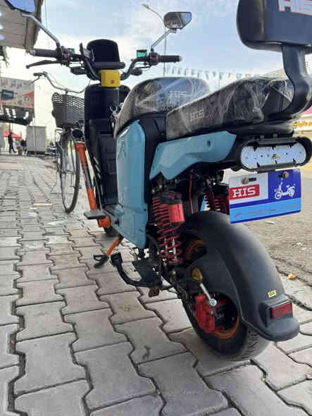 سلام عليكم بايسكل شحن للبيع فول نضفه اي عيب مابيه سعر 550 
رقمي ***********
