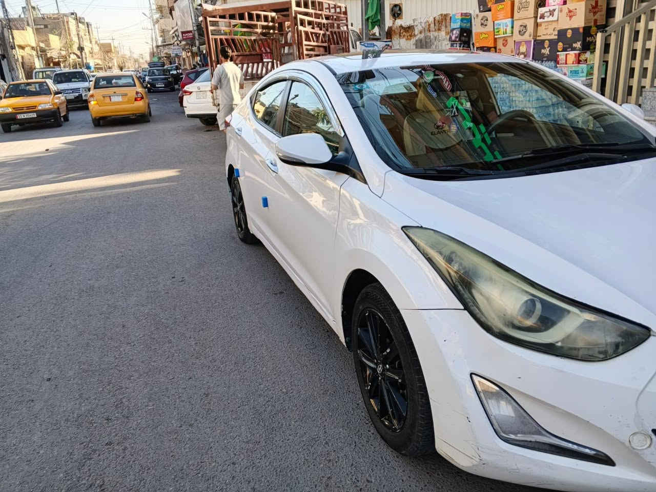 سلام عليكم مكلف بل نشر النترا موديل 2015خليجي فول مواصفات محرك وكير وحداديه وتبريد سيارة جاهزه رقم جديد  وبيه مكانات صبغ ابيع حزام السعر المطلوب 88وبيه مجال الشراي بتصل *********** العنوان بغداد
