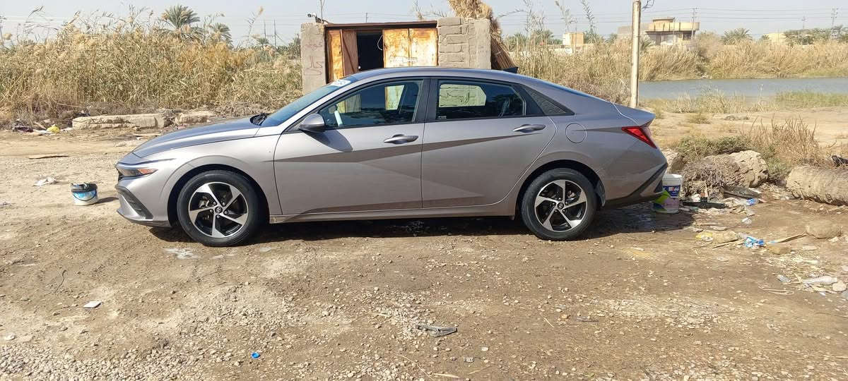 النترا موديل 2024
وارد امريكي ضرر بصيط مثل ماموضح بل صور 
معمر بيدي R
ترقيمها كتاب شهداء معاملتها (200)الف 
محرك 2000
ولااستفسار ***********
السعر 165 وبيها مجال بسيط
العنوان ناصريه سوق الشيوخ
