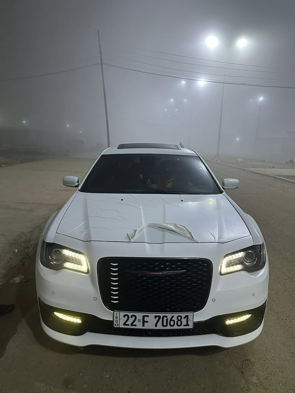 للبيع كرايسلر أوباما RED300S وكالة مني انترنشال
الموديل: 2021

الفئة: S RED300

المحرك: V6 سعة 3600

الوارد: كمدي

الحالة: مكفولة كفالة عامة من الصبغ والتبديل  فقط شخط مبين بصوره 

الممشى: 55 ألف كيلو حقيقي بشرط

رقم السيارة: اربيل بأسمي تحويل مباشر

المواصفات:

1- فئة S فول 1/1

2- بصمة تشغيل عن بعد 

3- فتحة بانوراما

4- شفتات ستيرن

5- نظام سبورت

6- كشنات جلد أصل S

7- كشنات كهرباء

8- كشنات تدفئة تبريد

9- تدفئة ستيرن

10- مثبت سرعة

11- كاميرا خلفية

12- مرايا جانبية هيتر

13- حساسات امامية خلفيه

14- دخول ذكي (بصمة)

15- بصمات ثنين وياها

16- رادار امامي خلفي

17-داخل احمر بلاد 

وباقي مواصفات فئة S المعروفة

موقع السيارة: ديالى – بلدروز

للاستفسار:

***********
